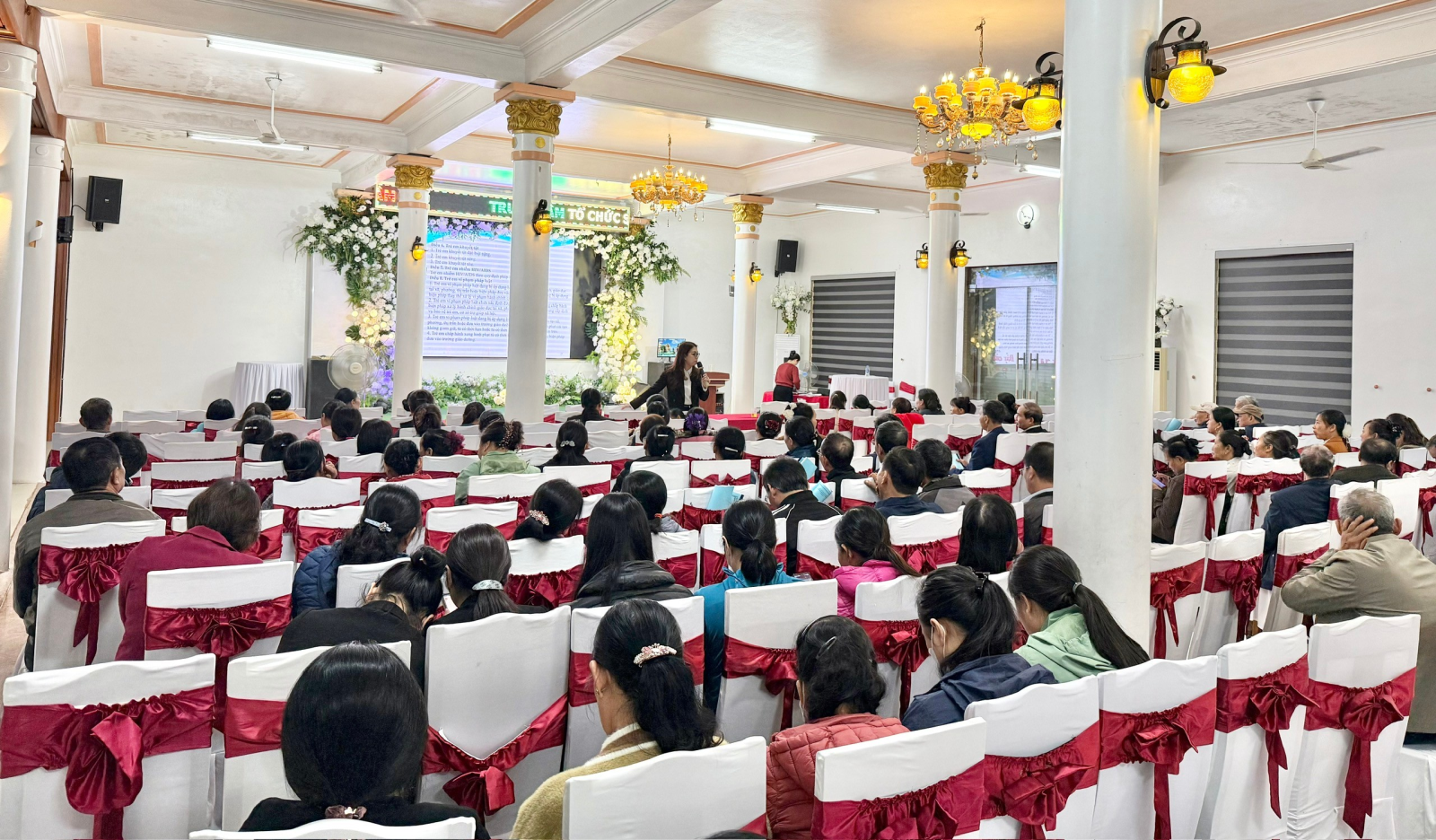 Chi cục Dân số và Trẻ em tỉnh Hưng Yên tập huấn chuyên sâu về bảo vệ, chăm sóc trẻ em cho hơn 700 cán bộ cơ sở